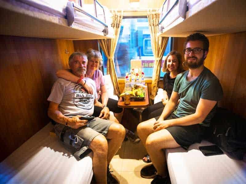 train-from-hanoi-to-sapa