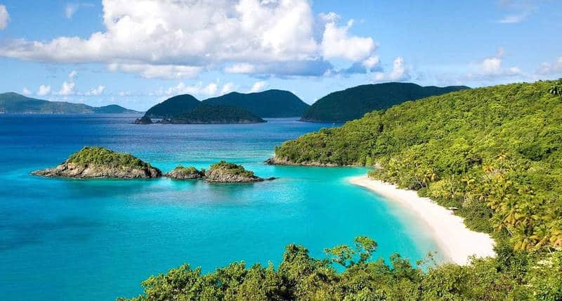 beach-and-island-tourism
